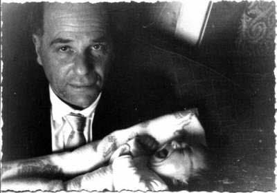 arnold_matz_mit_Baby1_500x3511